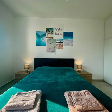 Sparkling Dream Apartman